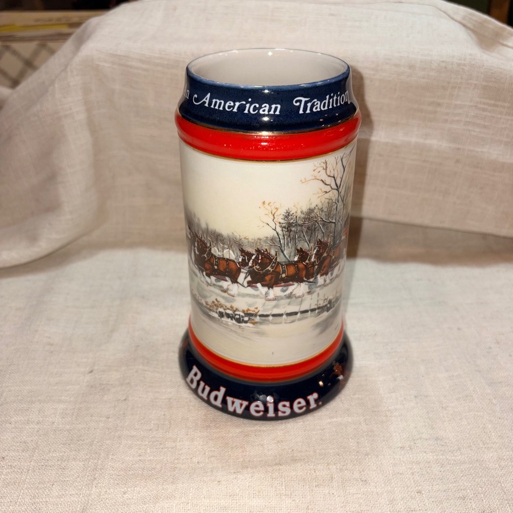 Budweiser 1990 Collector Series An American Tradition Stein Clydesdales‎